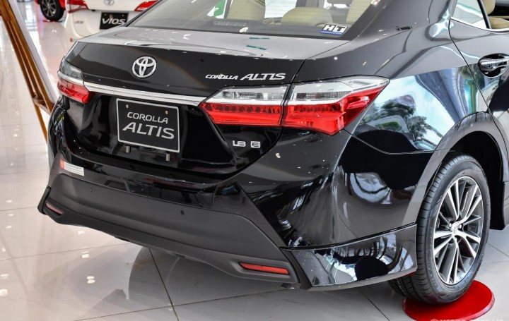 ngoai-that-toyota-corolla-17698