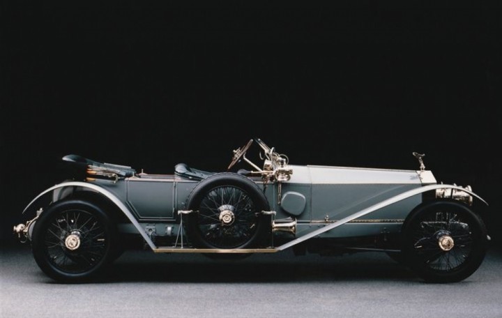 Rolls-Royce 10HP hay còn được biết đến với cái tên Silver Ghost