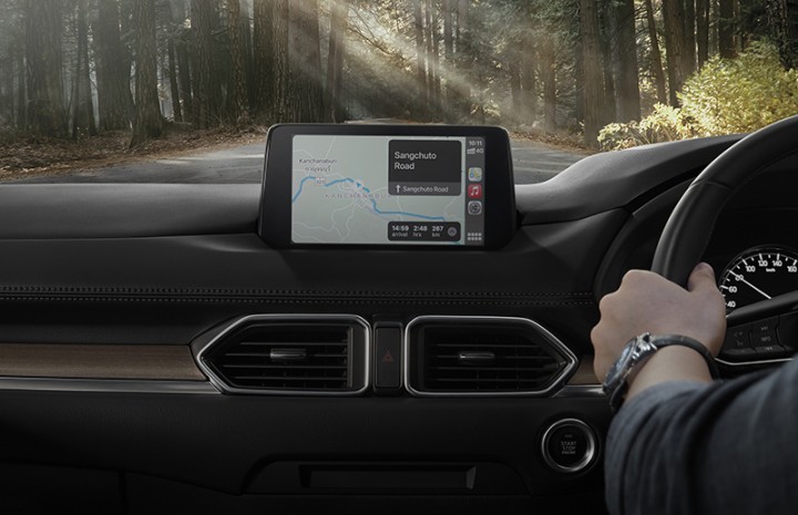 2022-Mazda-CX-5-Thailand_Interior-2