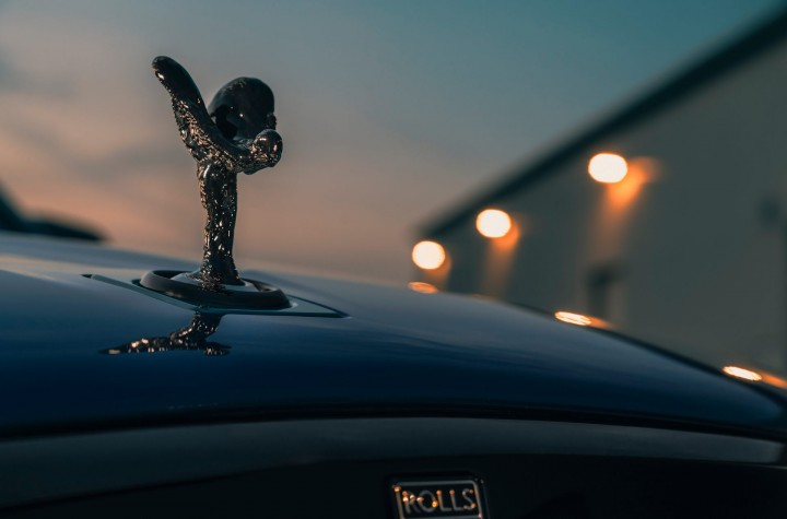 Rolls-Royce-Cullinan-BlacRolls-Royce-Cullinan-Blac
