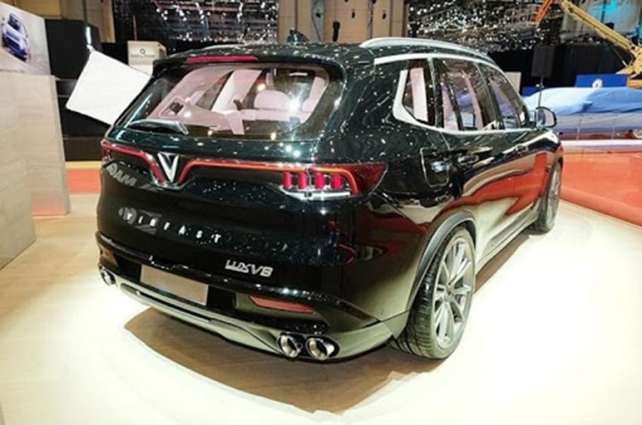 ngoai-that-vinfast-lux-v8-2020