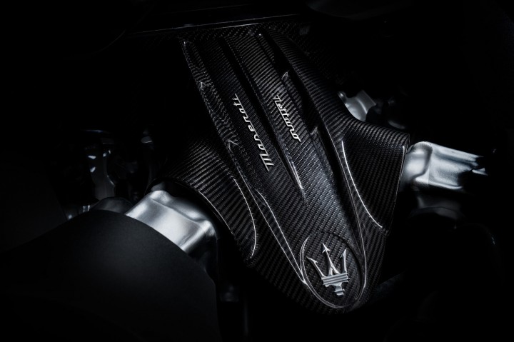 maseratimc2013-16385172409311682309035