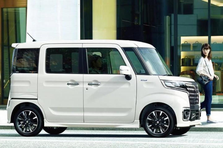 suzuki-spacia-custom-chi-337-trieu-dong-an-theo-toyota-alphard-hinh-6