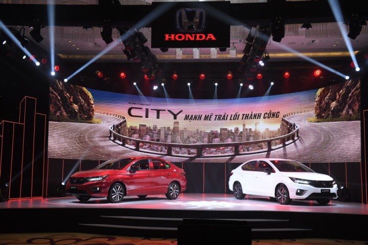 Gia lan banh Honda City 2021
