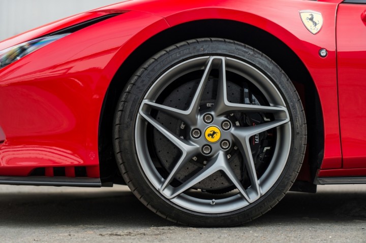 f85