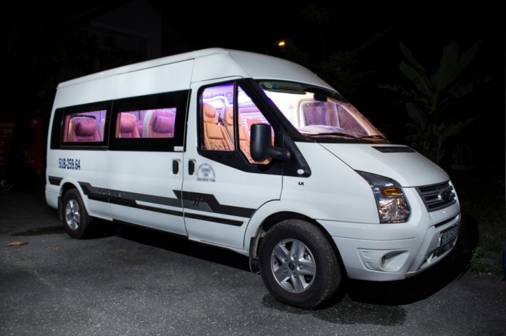 ford-transit-24