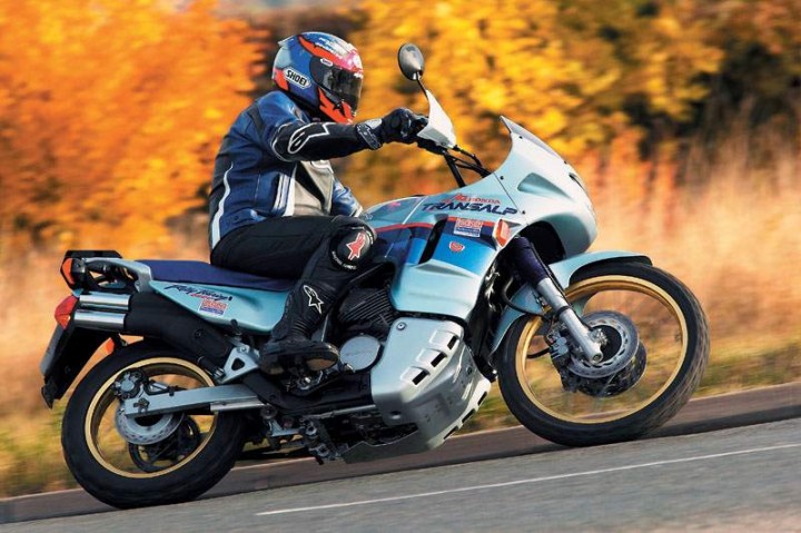 Honda-Transalp-1
