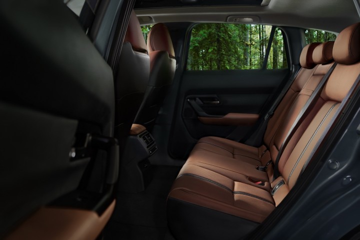 2023-Mazda-CX-50-SUV-20