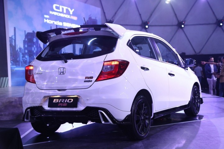 honda-brio-rs-urbanite-2022-6-e29d