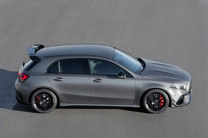 mercedes-a45-amg-than-xe