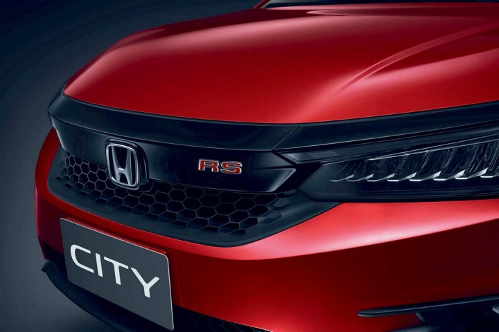 Honda-City-RS-Gloss-Black-Grill-2019