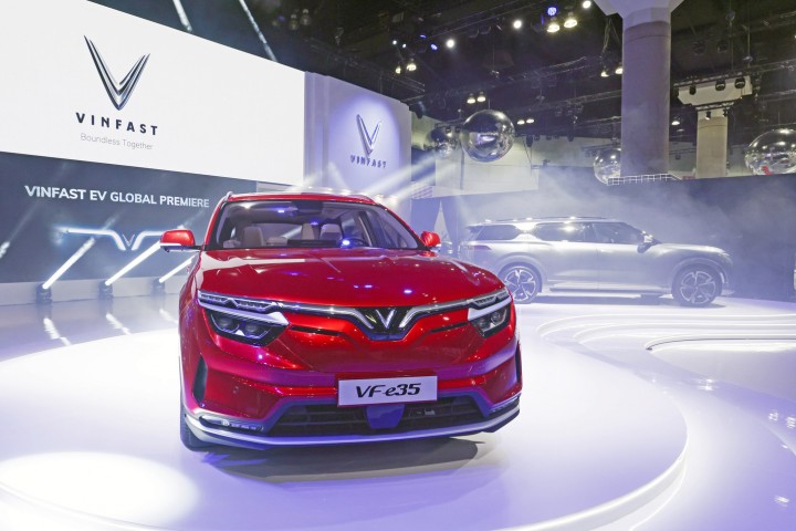 vf2213-16371940492862090373940-crop-16371940690261449253934
