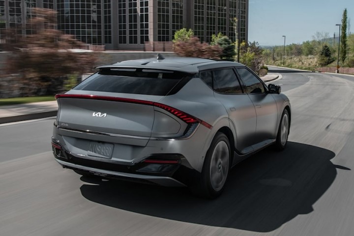 kia-ev6-2-1637292140912959456174