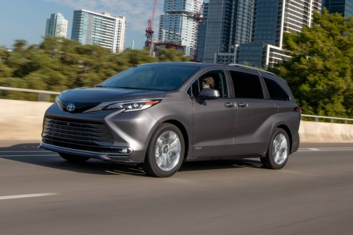 Toyota-Sienna-2021-dau-tien-ve-viet-nam-6