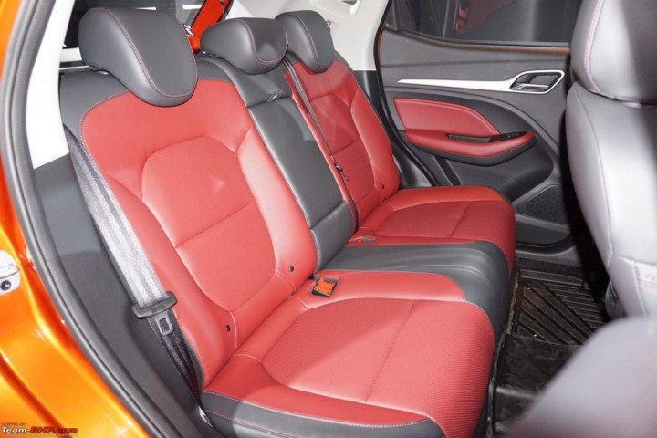 mg-astor-2021-5-de12