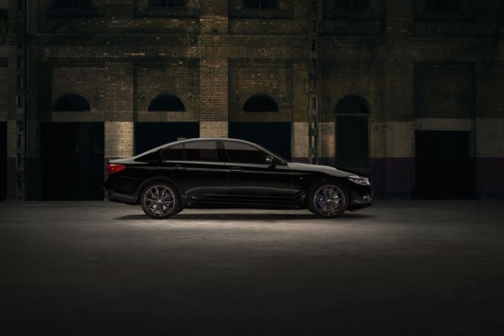 BMW-530i-M-Sport-Dark-Shadow-Edition-4