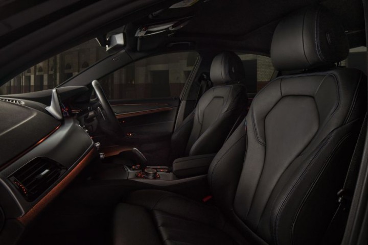 BMW-530i-M-Sport-Dark-Shadow-Edition-6