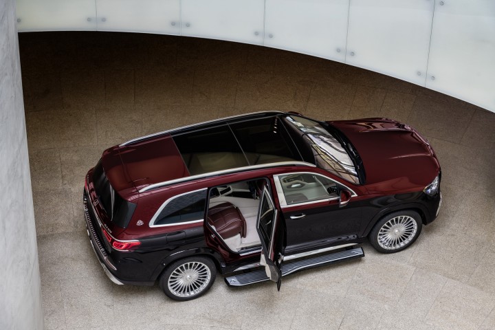 2021-mercedes-maybach-gls-600-suv-6
