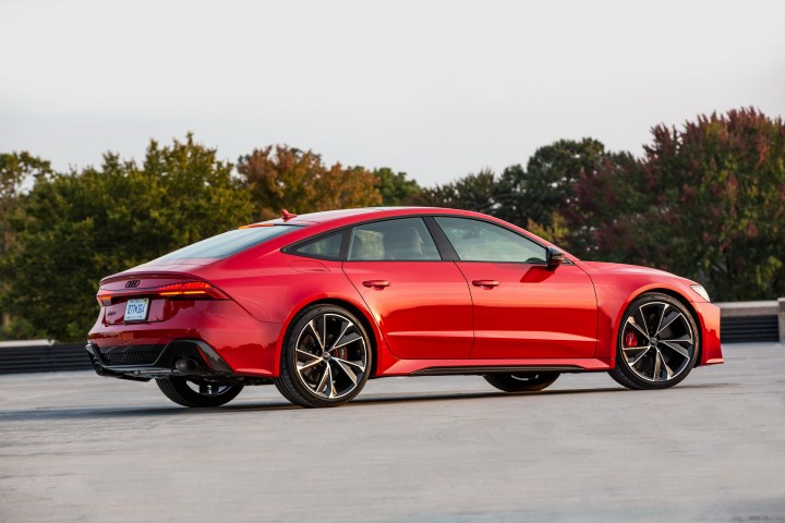 2021-audi-rs7-32021-audi-rs7-3