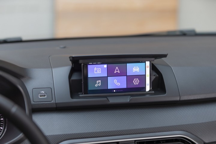 dacia-sandero-media-contrdacia-sandero-media-contr