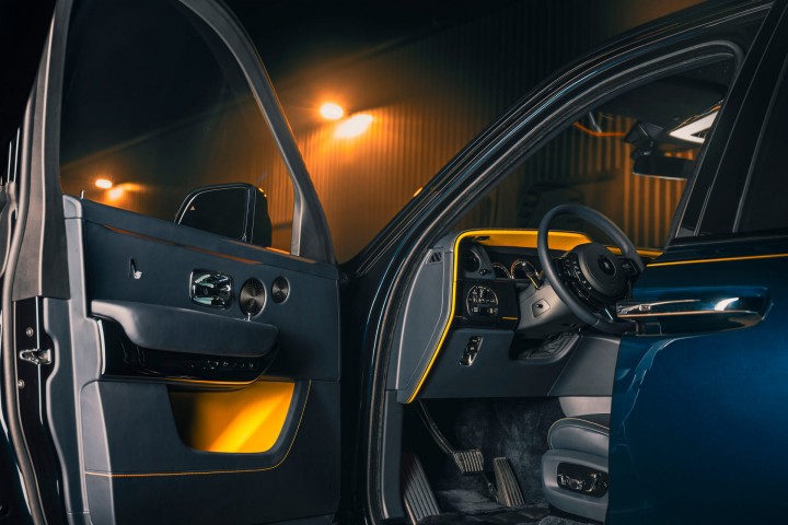 Rolls-Royce-Cullinan-BlacRolls-Royce-Cullinan-Blac