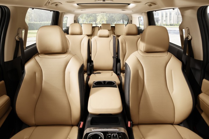 2022-Kia-Carnival-Sedona-MPV-9