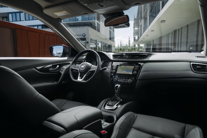 X-trail 2021 được nâng cấp về tiện nghi và trang bị an toàn