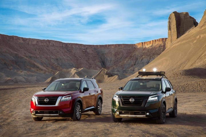 2022-Nissan-Pathfinder-12