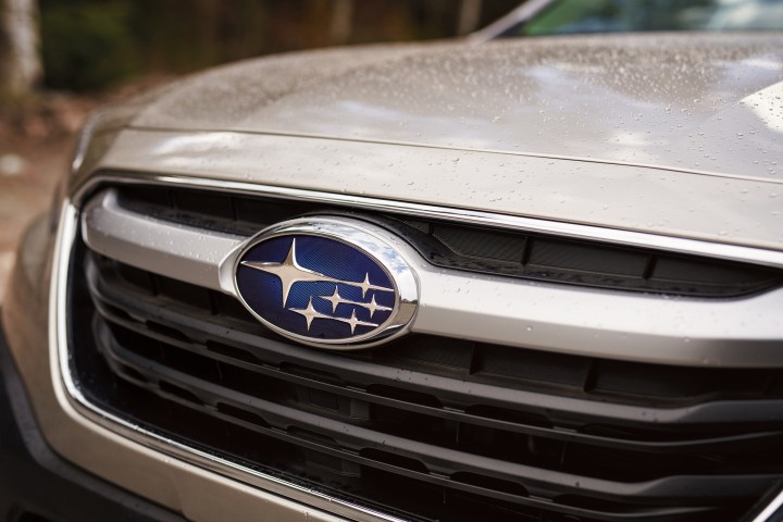 Subaru-Grille