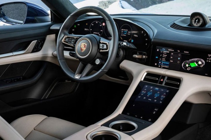tang-chong-lamborghini-di-bang-nhan-qua-porsche-taycan-85-ty-Hinh-5