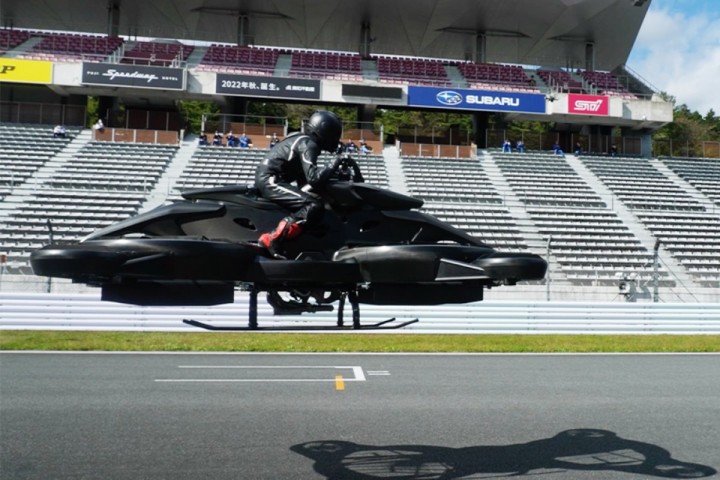 Màn ra mắt của Xturismo LE tại đường đua Fuji Speedway