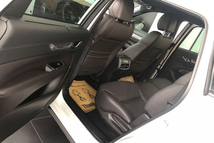 noi-that-mazda-cx8-luxury-08-71631j8
