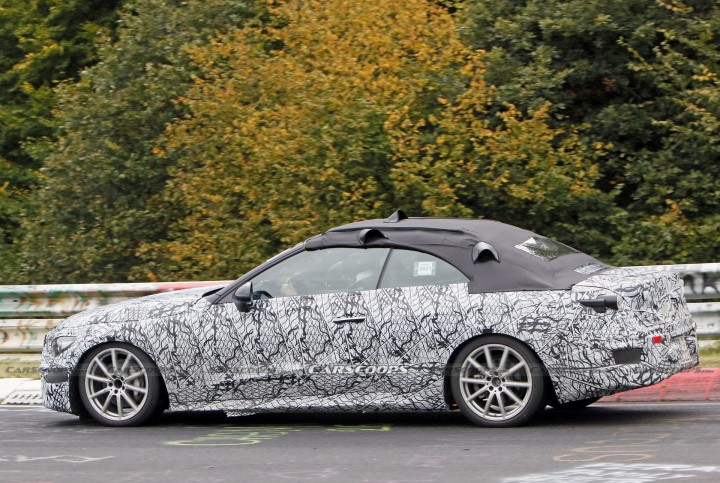 2023-Mercedes-Benz-CLE-Convertible-10