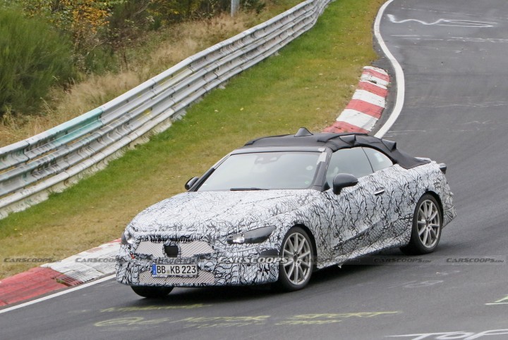 2023-Mercedes-Benz-CLE-Convertible-5
