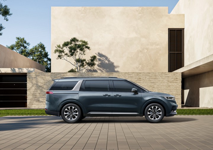 2022-Kia-Carnival-Sedona-MPV-2