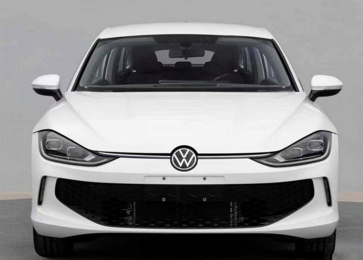 VW-Lamando-leaked-2