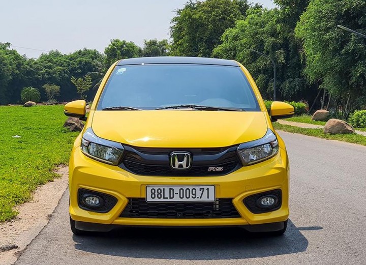 so-sanh-xe-vinfast-fadil-2021-va-honda-brio-2021-o-a896