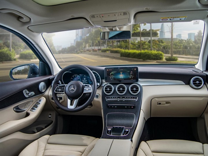 mercedes-benz-glc-300-4matic-12