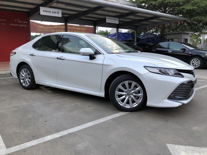 dau-xe-camry-ban-2-0-g-min-1324742j24390