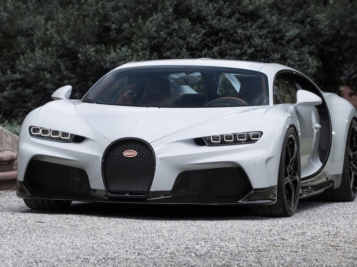 03-02-bugatti-chiron-super-sport-molsheim-3-4-front-hr_cqan