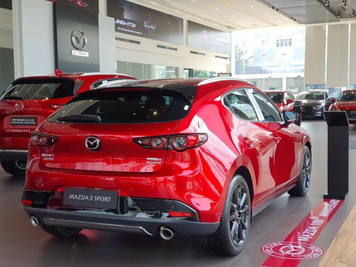 mazda32020-4_zzyx