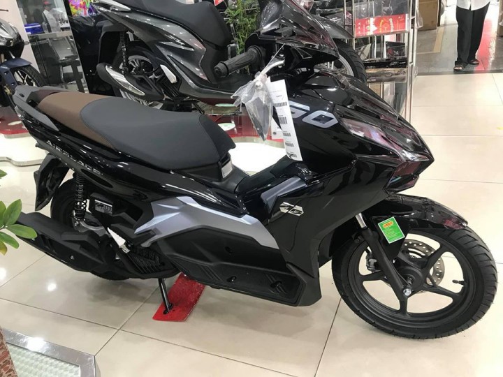 Honda Air Blade đang được một số đại lý bán với mức giá thấp hơn đề xuất
