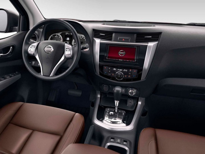 nissan-terra-tien-nghi