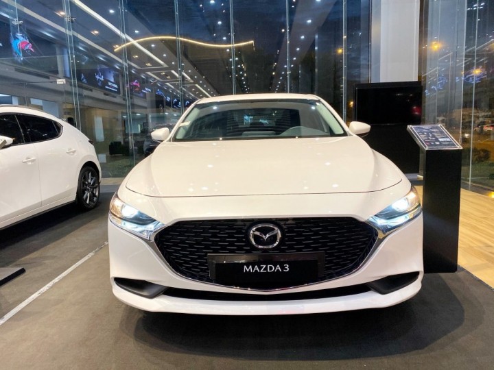 dau xe mazda 3