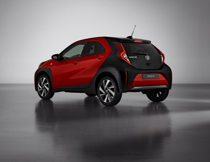 toyotaaygoxchilired4-1636106872137