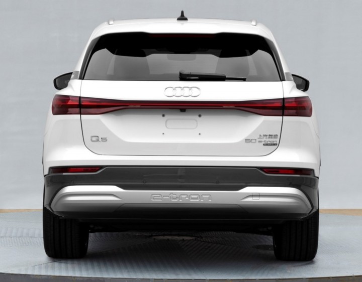 Audi-Q5-e-tron-leak-6