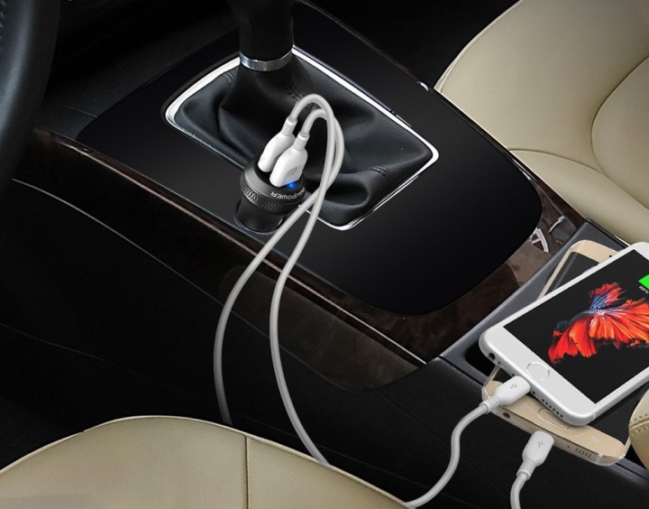 Sac-o-to-RAVPower-RP-VC007-quickcharge-30-chinh-hang-36w