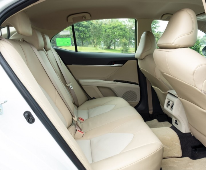 hang ghe sau camry