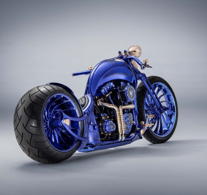 the-19-million-harley-davidson-blue-edition-an-exercise-in-outrageous-luxury_3