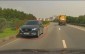 Tài xế Mazda CX-5 liều lĩnh chạy ngược chiều trên cao tốc, ngang ngược 'nháy đèn' đòi nhường đường